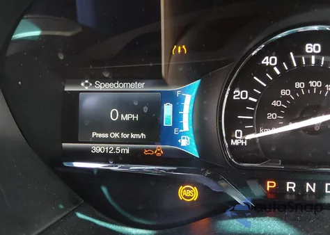 2017 Lincoln Mkz Hybrid Reserve from USA, damaged, VIN 3LN6L5MU2HR644537